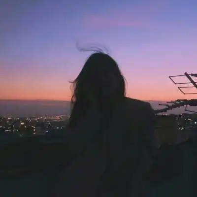 低调安静的微信头像