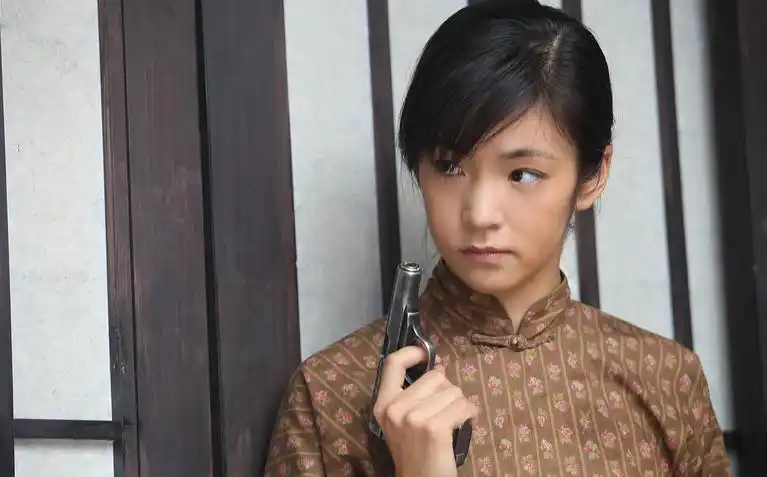 《民兵葛二蛋》中苗子的饰演者方慧原来是台州的,真心漂亮!