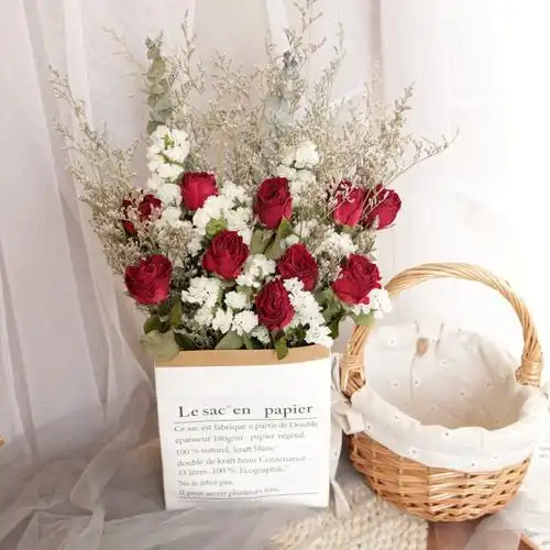 云南天然干花花束真花玫瑰满天星小雏菊轻奢客厅家居摆件ins北欧