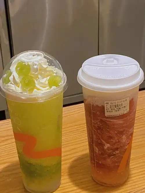 好久不喝扣扣了,看到小程序点单还减3块钱,立马去买!