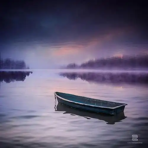 温柔宁静湖面 放松心灵的淡雅之美