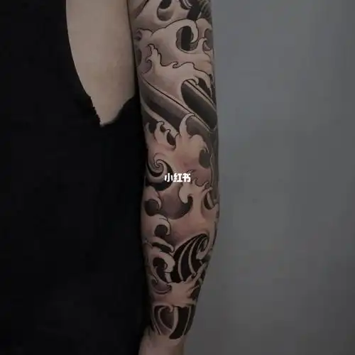 浪花花臂「偶尔打板雾」