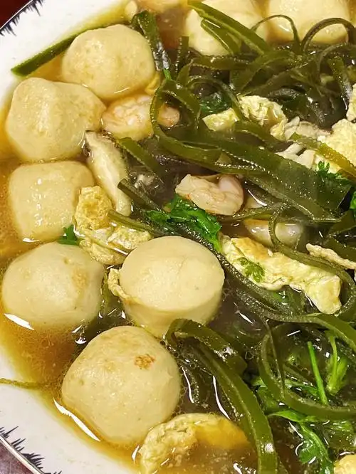 鱼丸海带鸡蛋汤鲜掉眉毛