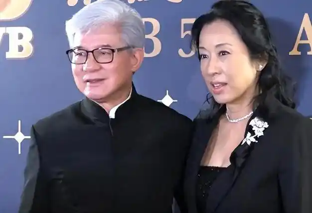回顾朱玲玲一婚嫁豪门50岁二婚再嫁富豪3个儿子是她的底气