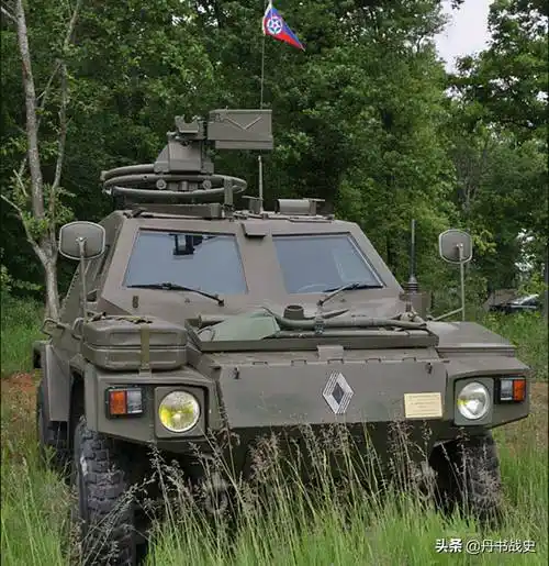 原创来自法国的小家伙雷诺vbl轻型战斗侦察车