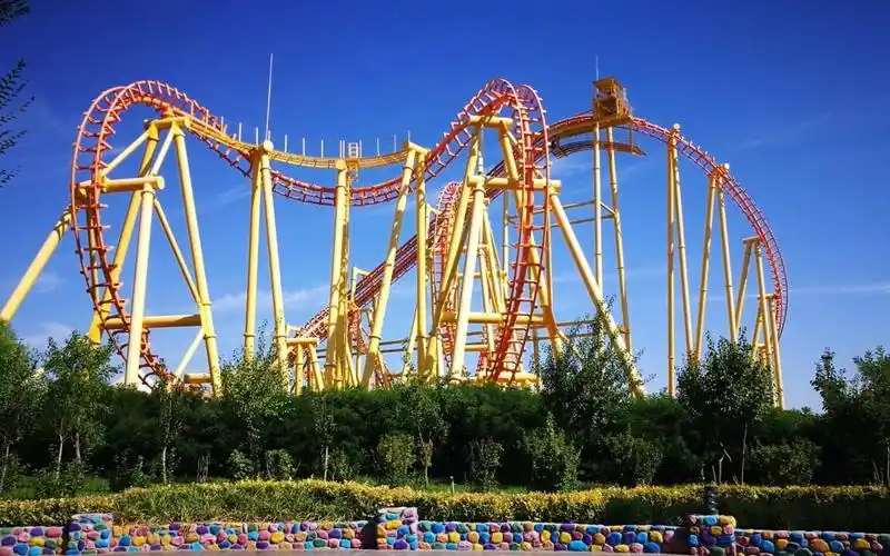 活动作品五一方特火流星