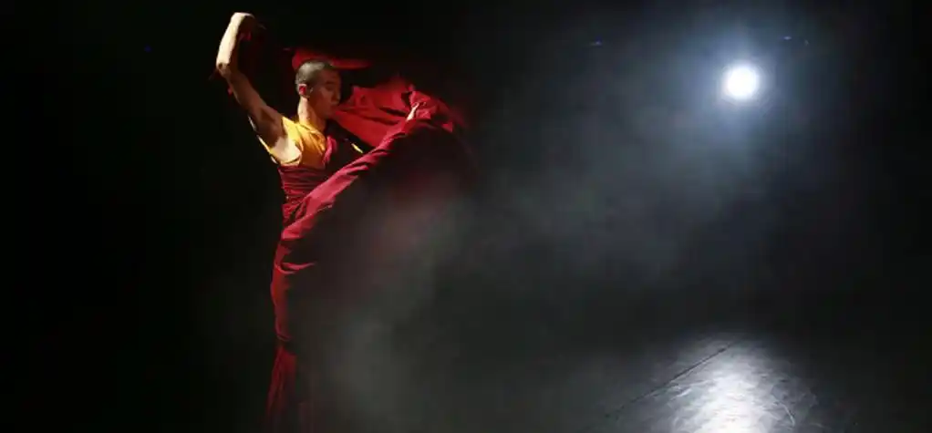 西藏旅游闲聊史上最风流情僧