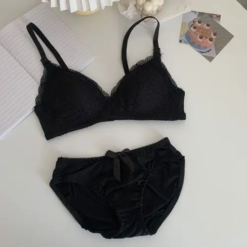 实拍实价韩版蕾丝内衣女薄款无钢圈胸罩小胸聚拢法式文胸套装