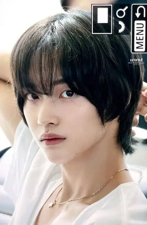 wonbin超话92#wonbin海域吉他手#20230922黑x更新元彬相关icn出境