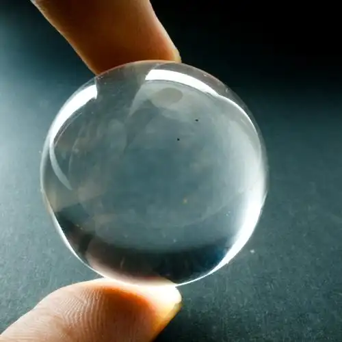 名称:稀有晶莹剔透白水晶球