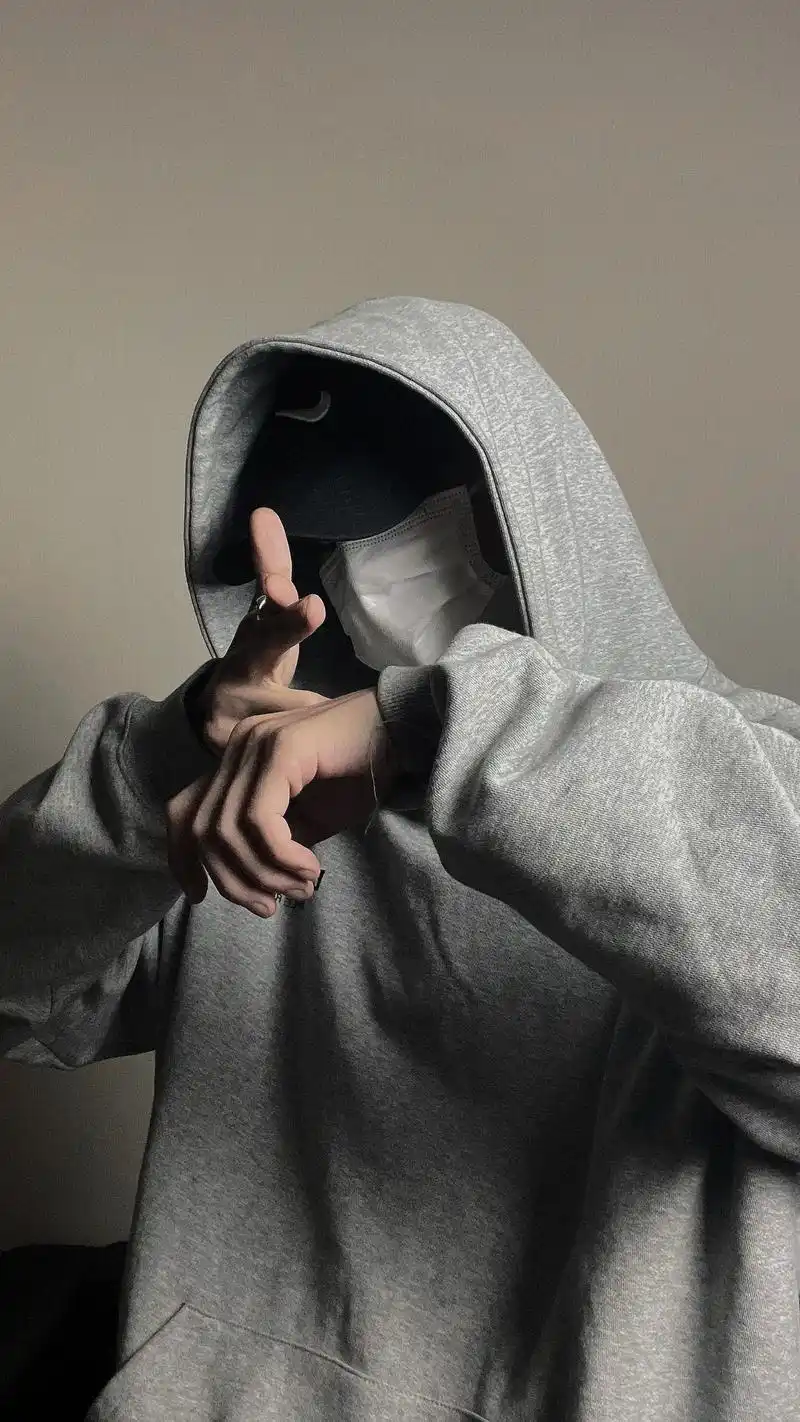 热心网友上线.#让你对象给你拍 #男朋友锁屏壁纸 #锁屏壁纸 - 抖音