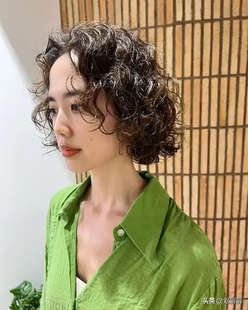 短发烫什么发型好看 这五种发型很流行 - 风集网