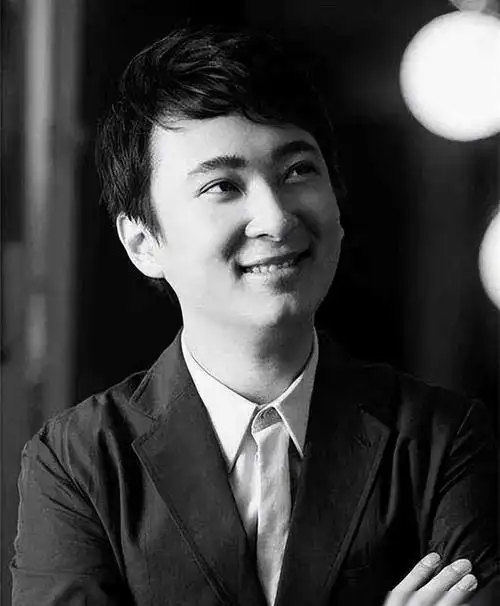 王思聪带4位女伴现身澳门,被吐槽找"乡下妹",审美降级太严重