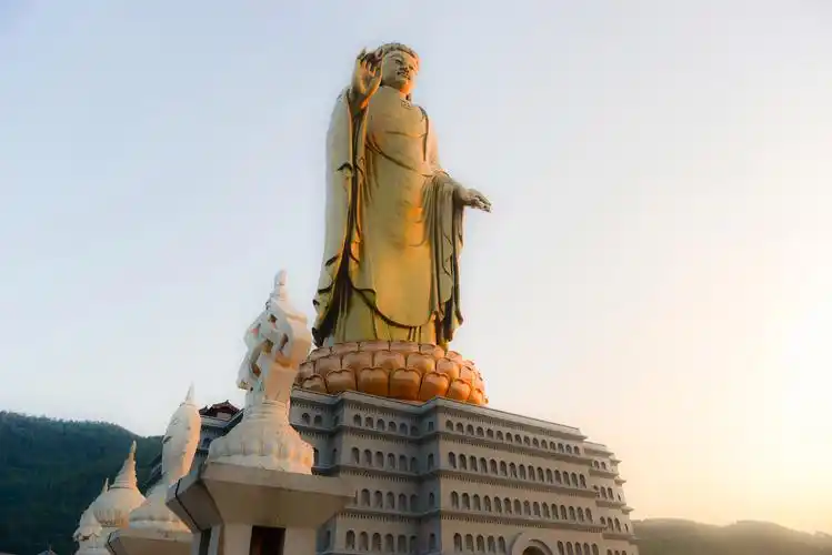 河南省平顶山市尧山-中原大佛景区