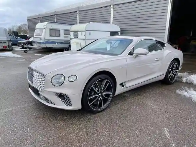 宾利欧陆gt鸽子灰米色藏青色双拼2022款40t欧规版