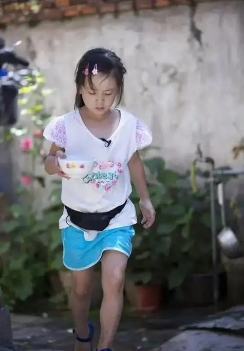 《爸爸去哪儿1》播出十年后:有人早恋,有人留学,kimi变化好大