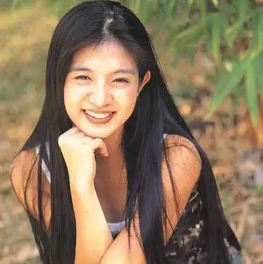 原创"拒绝"吴奇隆金城武的杨采妮,为何在事业巅峰期退出娱乐圈?