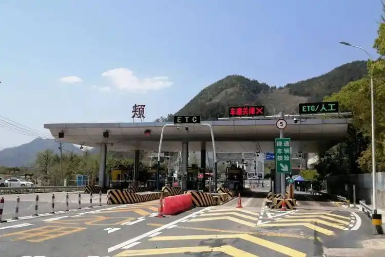 浙江省交通集团高速公路杭州北管理中心在所辖g56杭徽高速,g92沪杭甬