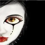 小丑头像半边哭半边笑似哭似笑的小丑流泪着微笑头像