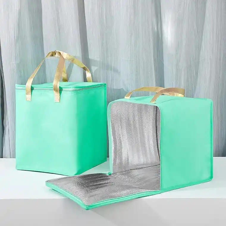 大量蛋糕保温袋现货,支持小批量定制 .#上热门话题90000 - 抖音