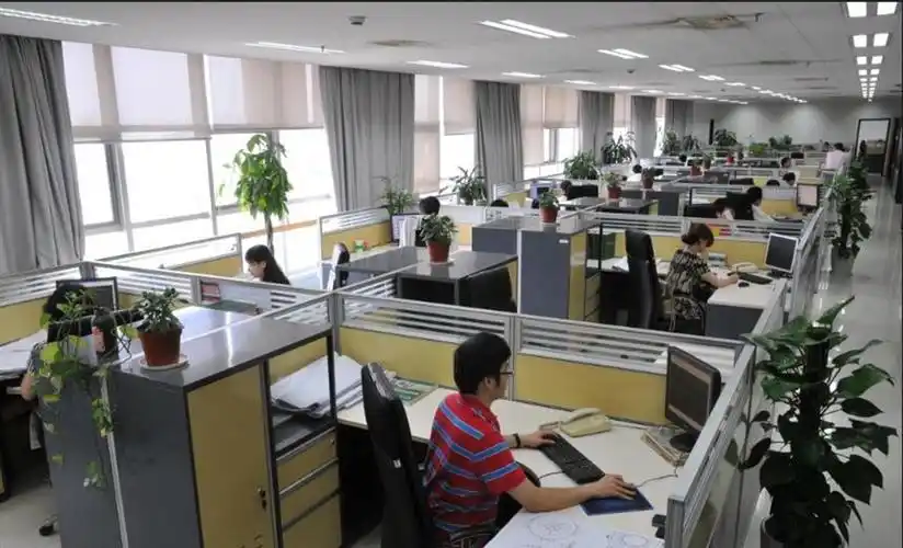 公务员工作日常小编的一个公务员朋友就说过,每天早早下班很好啊,我有