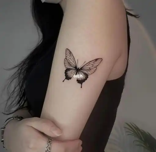蝴蝶纹身|福州纹身_纹身_禾木刺青(文化创意园店)自由行热门攻略_创意