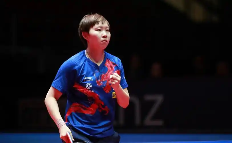 国乒运动员朱雨玲得了癌症(朱雨玲成长史,低谷期患重症,人生遭遇重大