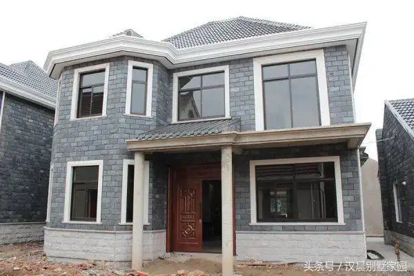 3款带飘窗农村2层别墅设计图,在农村要求经济的条件下,不失为一个很好