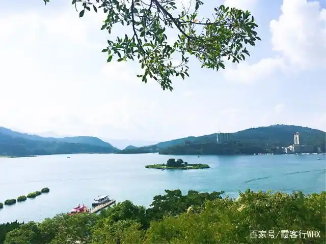 台湾行,为日月潭,台北故宫,余光中的《乡愁》