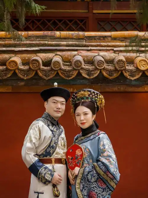 又结婚古装故宫外景结婚照
