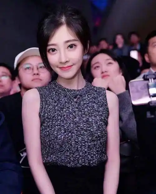 原创身高只有一米五几的6位女明星一个比一个红谁最出乎意料