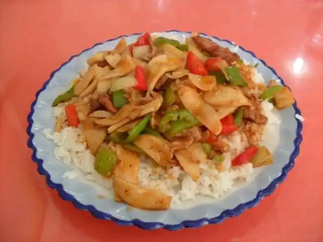 杏鲍菇炒肉盖饭