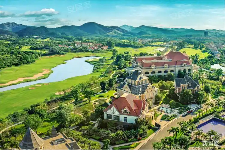 恒大世纪梦幻城,高要市回龙镇一九五乡道原肇庆高尔夫度假村内-广州