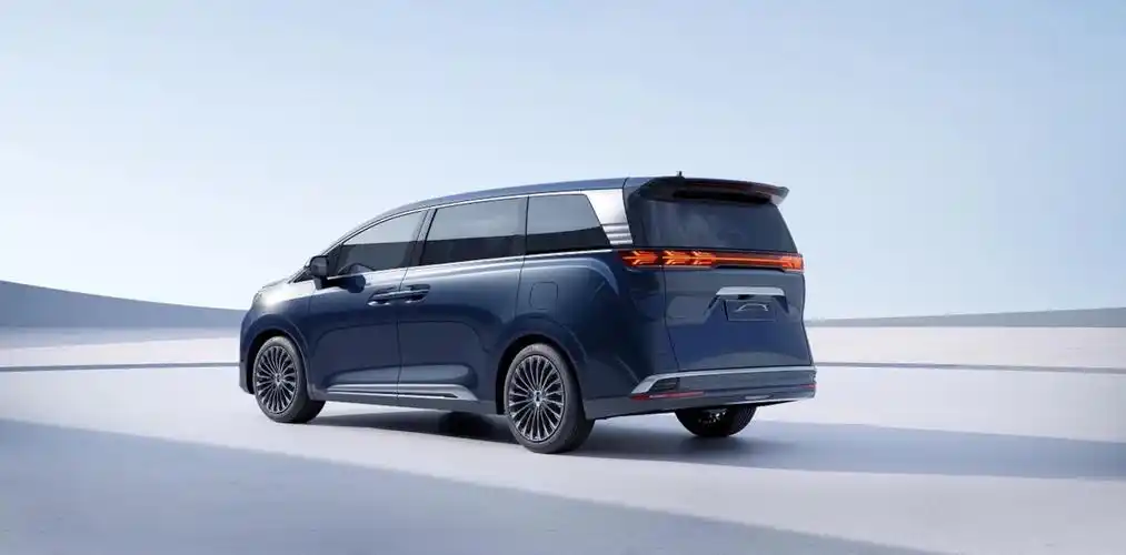 搅局七座车市场腾势首款mpv官图发布