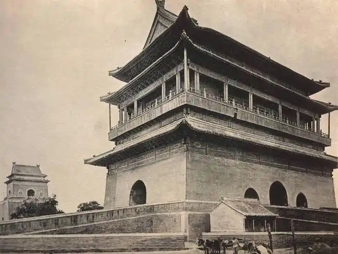 柏石曼清末中国行(续17)北京风光老照片「城内」_建筑_东牌楼_钟鼓楼