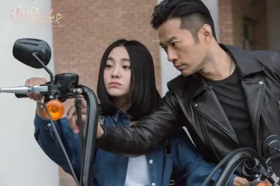 《追婚记》首播获好评 霍思燕化身"守护天使"