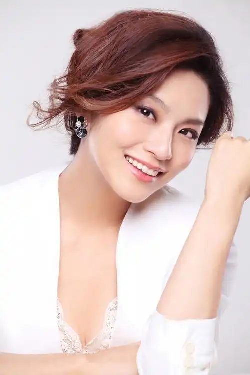 为什么央视美女主持人孟盛楠还没有结婚?现在已经42岁了