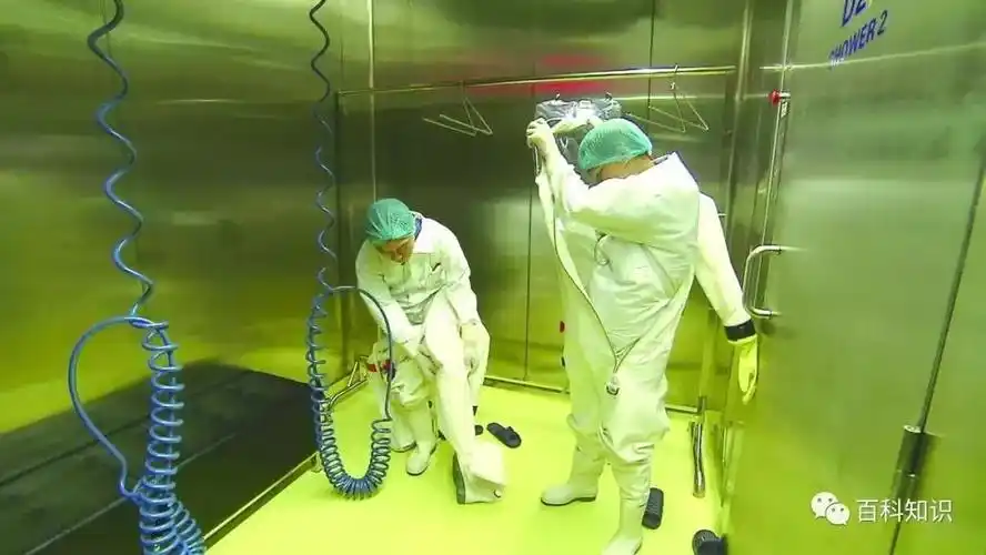 "盒中盒"——核心工作区武汉p4实验室外楼(拍摄:钱雨婷)p4实验室是