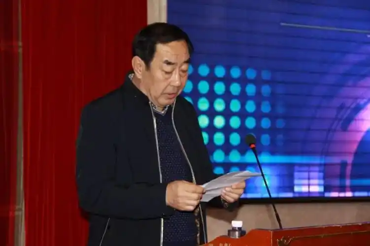 副处长王世平,赤峰市政府副秘书长刘玉海,红山区政府副区长李文增