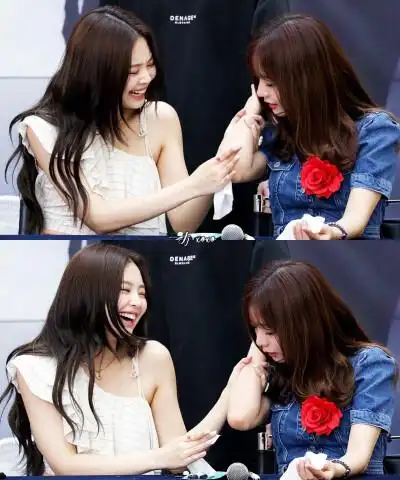 金智秀 jisoo 金珍妮