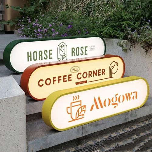 栀司定制网红灯箱克莱因蓝亚克力定制led招牌发光字设计创意门头广告