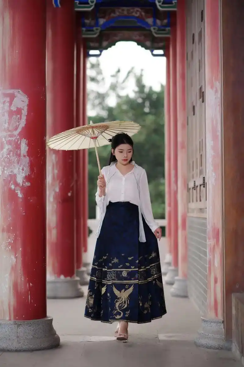 中华服饰马面裙尼康d3s拍摄