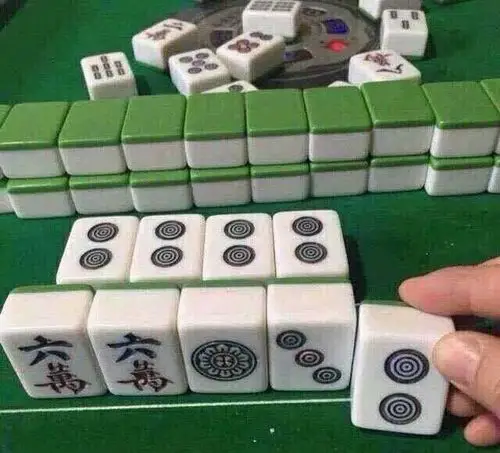 麻将5个二饼是什么