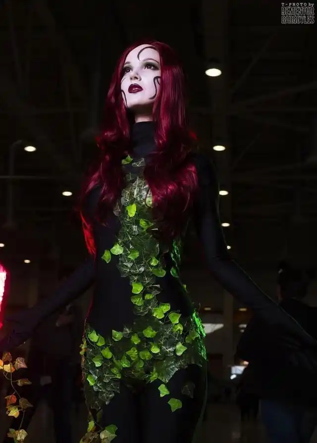 精彩cosplay之美国dc漫画旗下超级反派的毒藤女