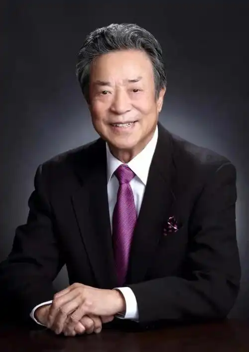 著名男高音歌唱家李光羲逝世