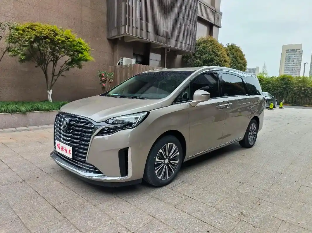 别克7座商务车.#租车找我 #汽车租赁 #别克gl8 #上海 - 抖音