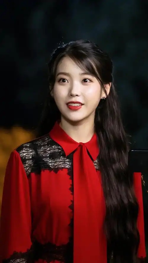 李知恩唯美迷人写真这颜值太吸睛春风十里不及你的美