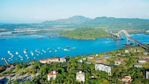 小国巴拿马到底有多厉害?拥有全球最牛的收费站,还能让美国忌惮