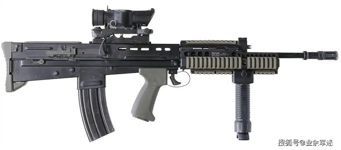 英国:sa80系列m4a1 carbine是美国军队的主力步枪,基于经典的m16设计.