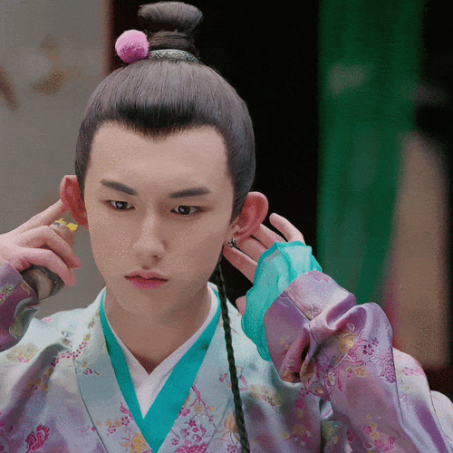 还记得太子妃升职记里的郭俊辰吗现在长这样